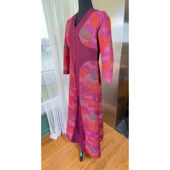 Vintage 70s dress, MOD magenta, hot pink, orange abstract pattern - Picture 3 of 10